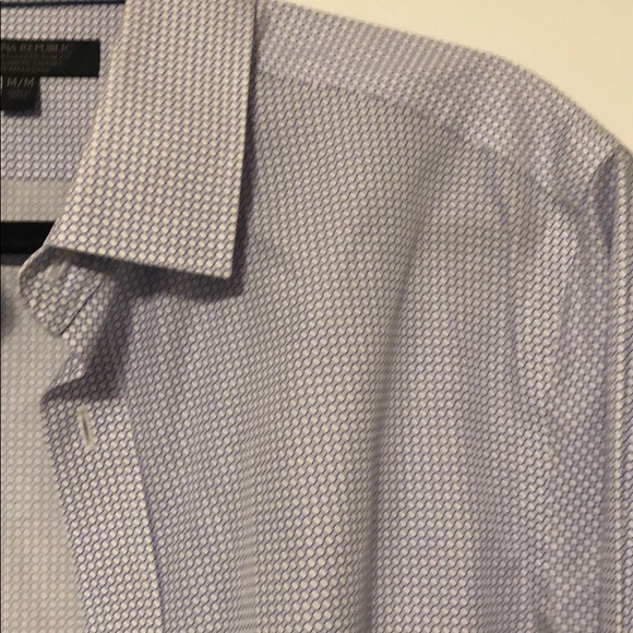 Banana Republic Non-Iron Tailored Slim Fit - Picture 3 of 4